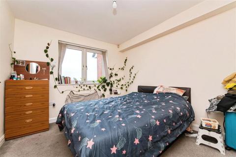 2 bedroom property to rent, Market Street, Exeter, EX1