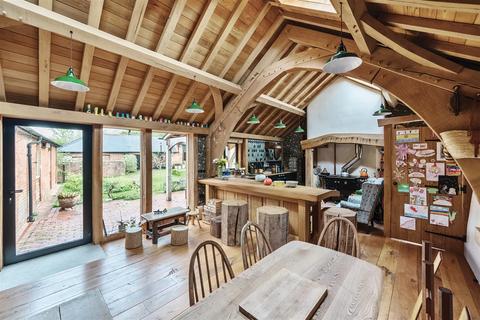 3 bedroom detached house for sale, Payhembury, Honiton