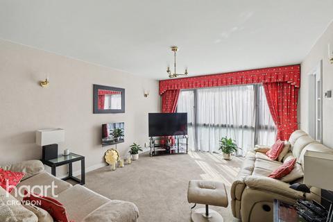 undefined, Tanglewood Close, Croydon
