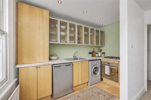 1 bedroom apartment to rent, Lower Richmond Road, Putney, London