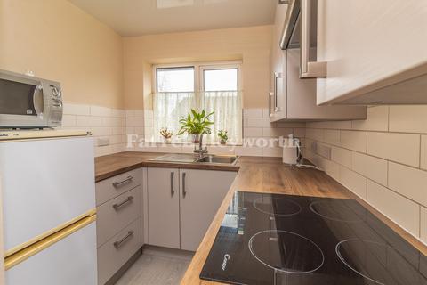 2 bedroom flat for sale, Lancambe Court, Lancaster LA1