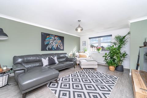 undefined, Corthan Court, Kirkcaldy KY1