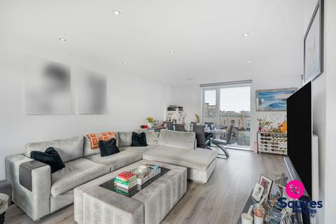 1 bedroom flat for sale, Henry Darlot Drive, Garrison Heights, NW7