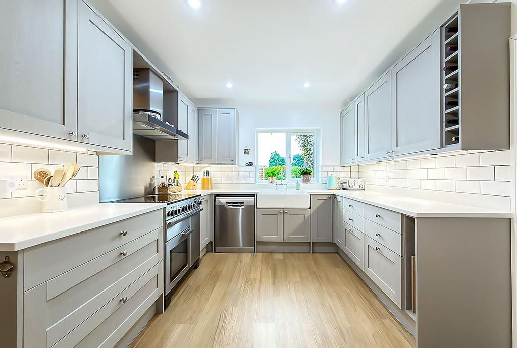 Kitchen/Breakfast Room