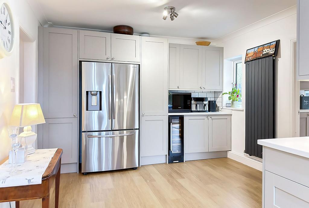 Kitchen/Breakfast Room
