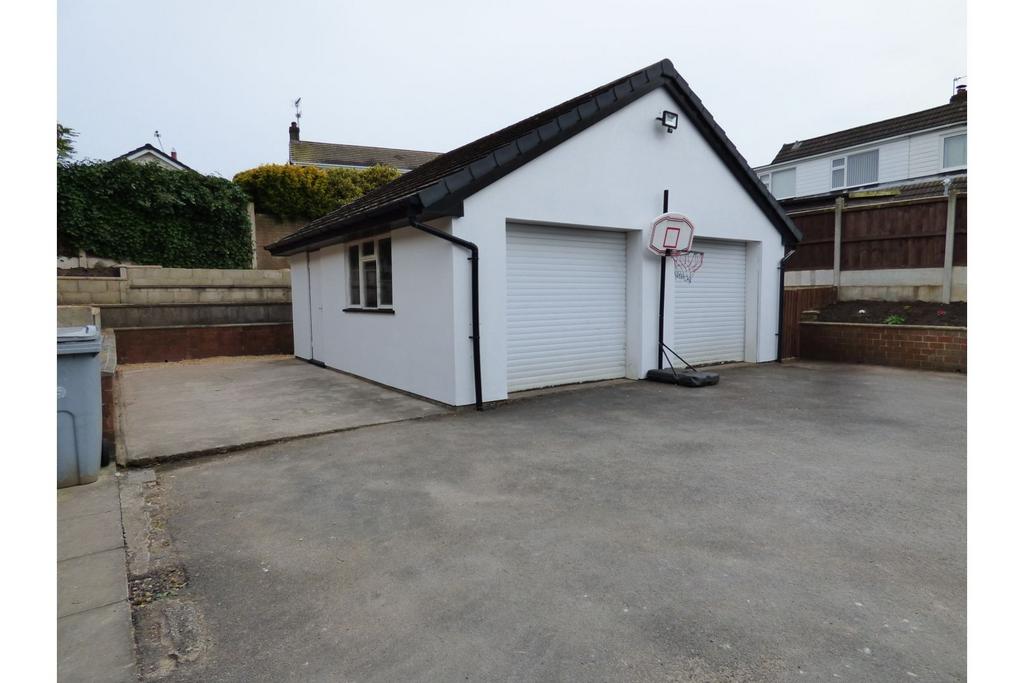 Double Garage