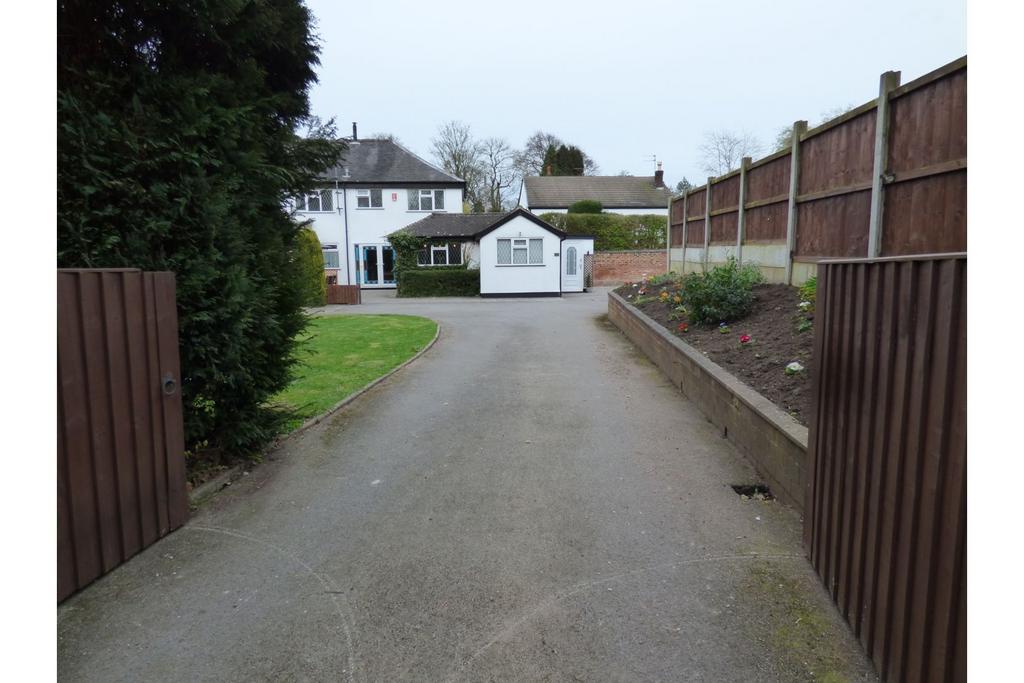 Gated Driveway