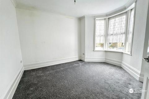 undefined, Gew Terrace, Redruth TR15
