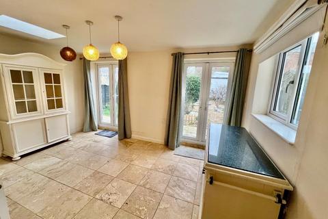3 bedroom semi-detached house for sale, NO CHAIN - Rock Hill, Rothwell