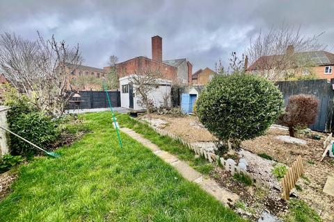 3 bedroom semi-detached house for sale, NO CHAIN - Rock Hill, Rothwell