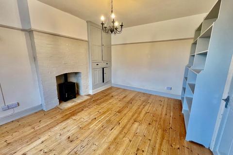 3 bedroom semi-detached house for sale, NO CHAIN - Rock Hill, Rothwell