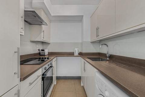 1 bedroom flat to rent, Porchester Place, London