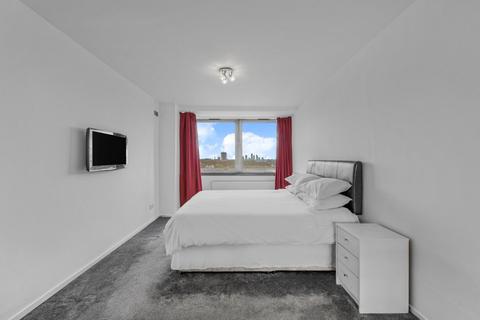 1 bedroom flat to rent, Porchester Place, London