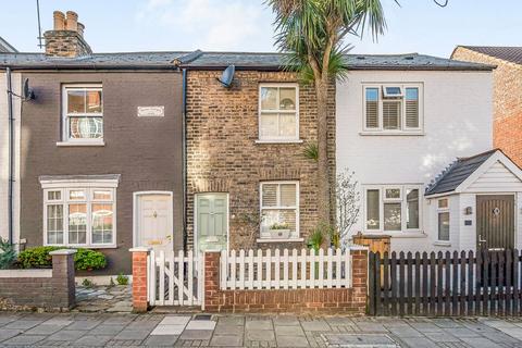 2 bedroom terraced house for sale, Derby Road, East Sheen, London