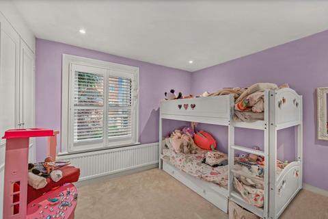 2 bedroom terraced house for sale, Derby Road, East Sheen, London
