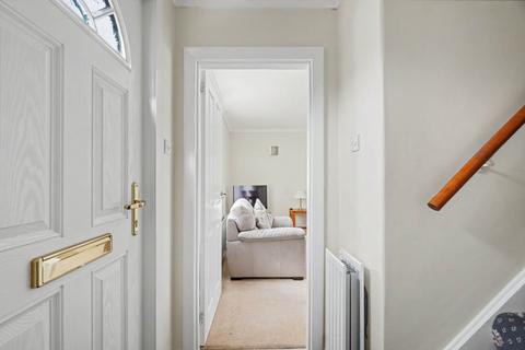 3 bedroom semi-detached house for sale, Pine Road, Strood