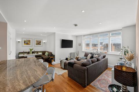 undefined, Ormonde Court, 364 Upper Richmond Road, London