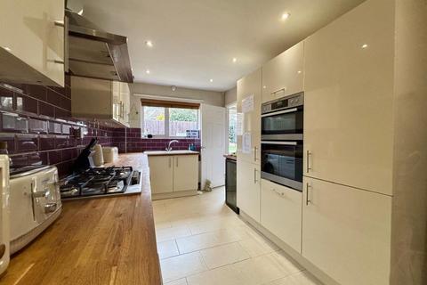 3 bedroom end of terrace house for sale, Westcott Way, Abington Vale NN3