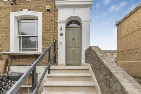undefined, Cephas Avenue, Stepney