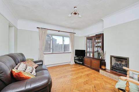 3 bedroom semi-detached house for sale, Park Lane, Norwich