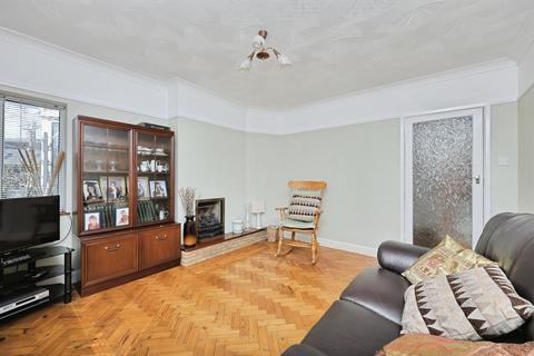 3 bedroom semi-detached house for sale, Park Lane, Norwich