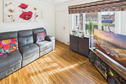 2 bedroom semi-detached house for sale, Lambourne Grove, Milnrow, OL16