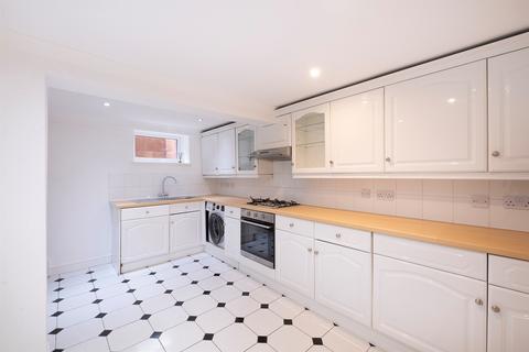 2 bedroom terraced house for sale, Akeman Street, Tring