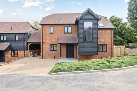3 bedroom detached house for sale, Standen Street, Iden Green