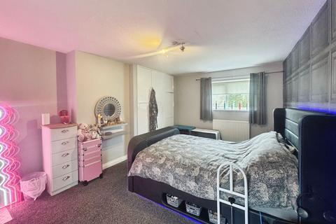 3 bedroom terraced house for sale, Otterburn Green, Newcastle Upon Tyne NE19