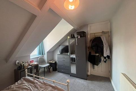undefined, Rawling Road, Gateshead NE8