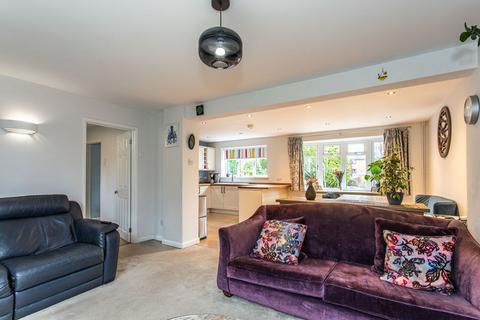 4 bedroom detached house for sale, Pine Trees, Hassocks