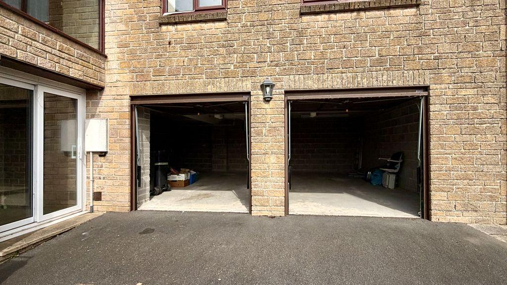 Double Garage