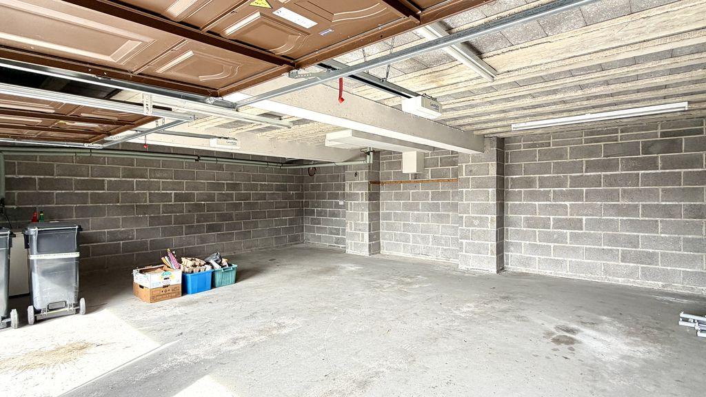 Double Garage