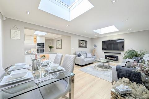 undefined, Golf Open 2026 - Vivian Drive, Birkdale - Sleeps Up To 8 - Immaculate Bungalow