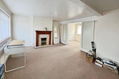 undefined, Chiltern Drive, Bolton