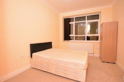 1 bedroom flat for sale, High Street, Slough