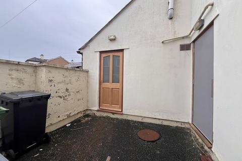 1 bedroom apartment to rent, Beatrice Street, Oswestry