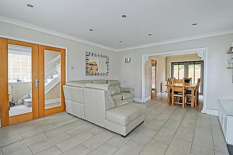 undefined, Sidwell Avenue, South Benfleet