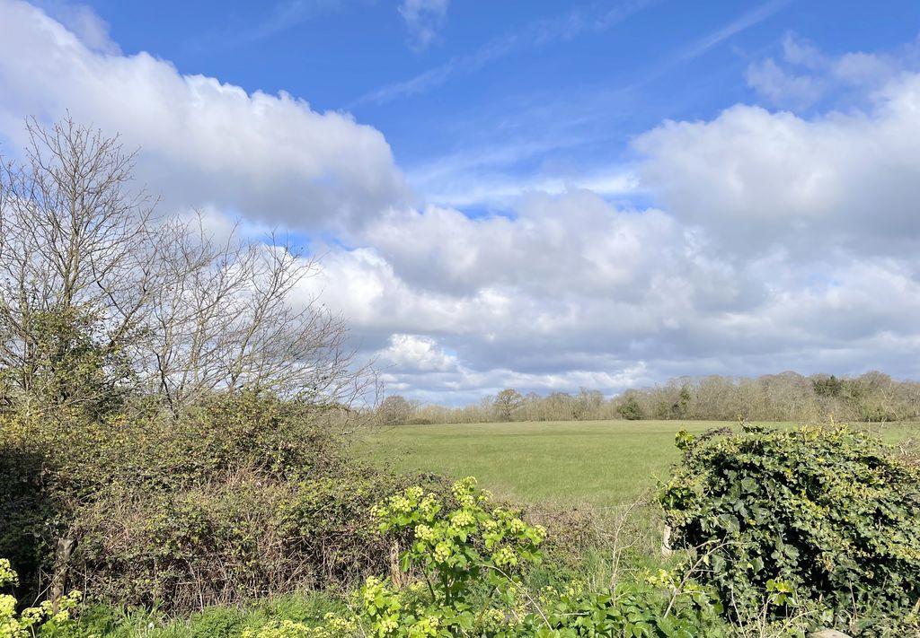 Pyefleet Close