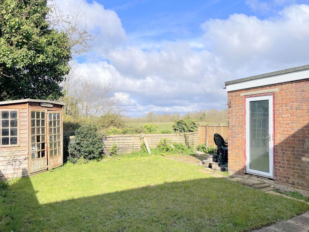 Pyefleet Close