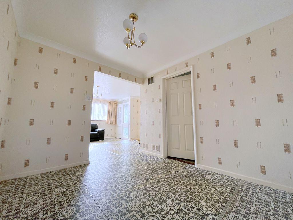 Pyefleet Close