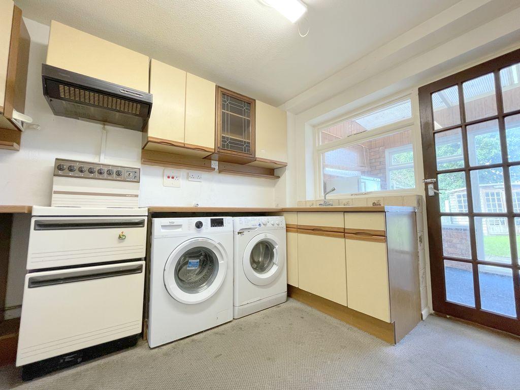 Pyefleet Close