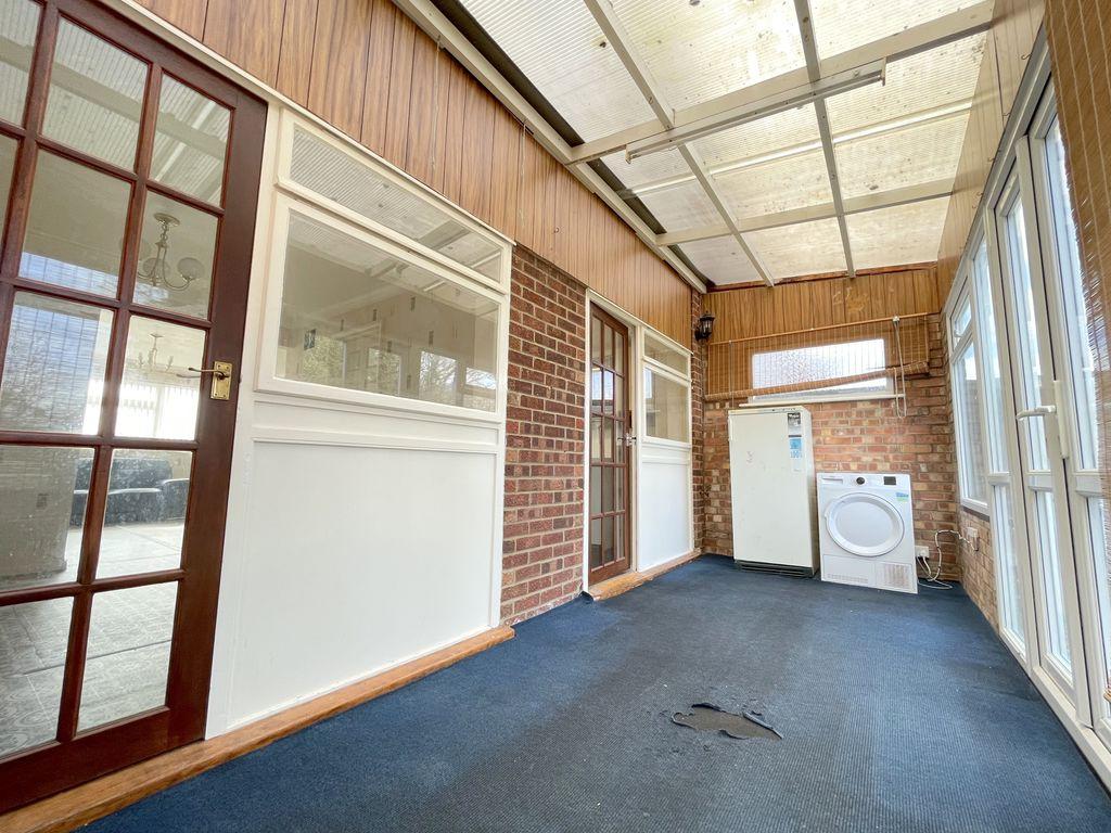 Pyefleet Close