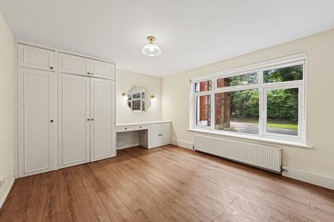 1 bedroom apartment to rent, 8 Upper Brighton Road, Surbiton, KT6 6JY