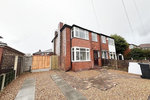 3 bedroom semi-detached house to rent, Trevor Road, Manchester