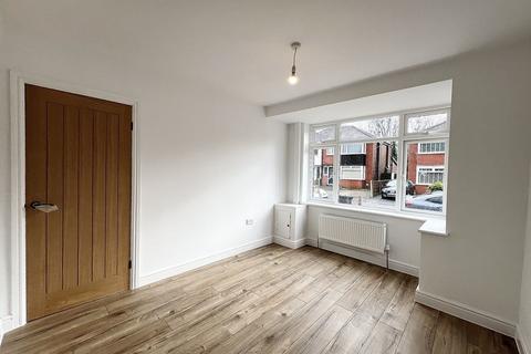 3 bedroom semi-detached house to rent, Trevor Road, Manchester