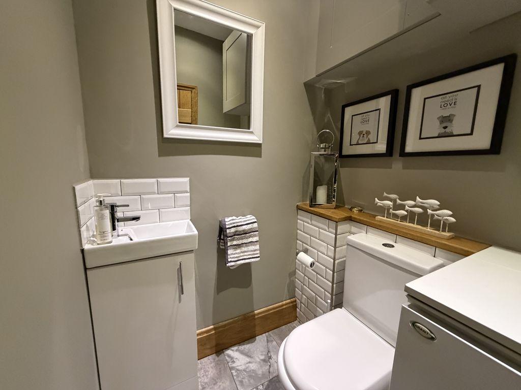 Ground Floor WC