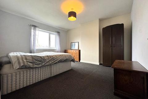 3 bedroom semi-detached house for sale, Central Avenue, Hereford