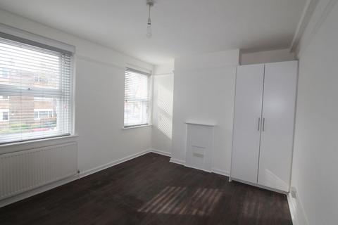 2 bedroom apartment to rent, Philpot Street, London