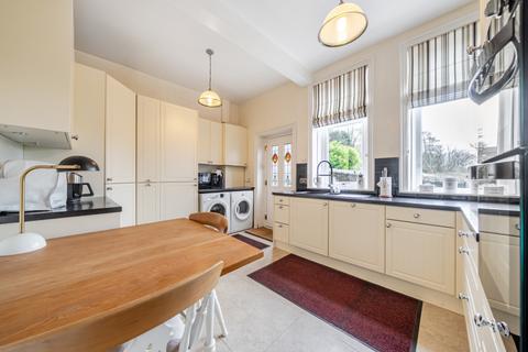 undefined, Victoria Place, Luddendenfoot